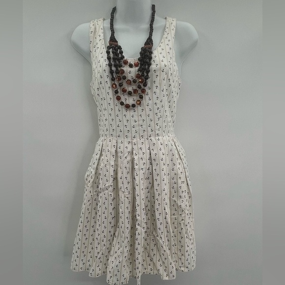 Jack Wills Women's Cream and Navy Dress - Size 6 - Picture 3 of 7